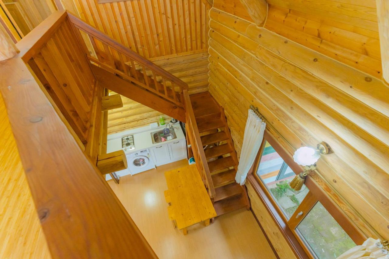 Jungmun Log Pension&Resort Seogwipo Bagian luar foto